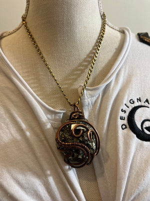 Open image in slideshow, BYO Custom Crystal &quot; Big Energy&quot; Necklace

